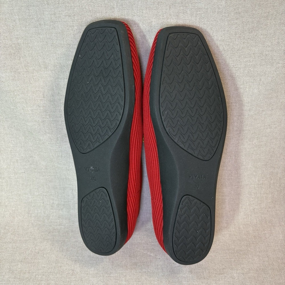 Vivaia Margot 2.0 Red Square Toe V Cut Comfort Ballet Flats EU40 US9 NWOB! - Picture 8 of 8